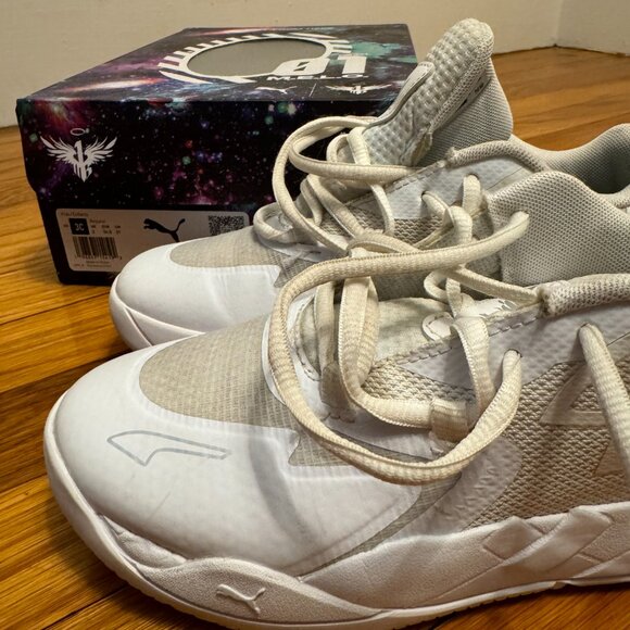 Boys Basketball Puma LaMelo Ball MB.01 Size 3 - Picture 2 of 6
